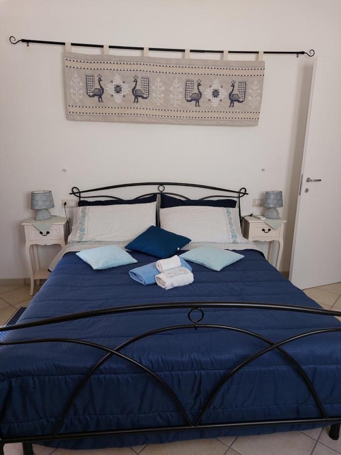 Holiday Room Sa Tebia Oristano Exterior foto